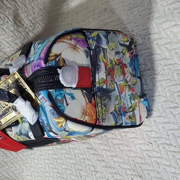 SPRAYGROUND. CONCRETE JUNGLE MINI DUFFLE BAG - Picture 11 of 14